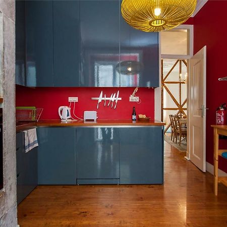 Bairro Alto 3 Bedroom Patio Flat! Lisboa Kültér fotó