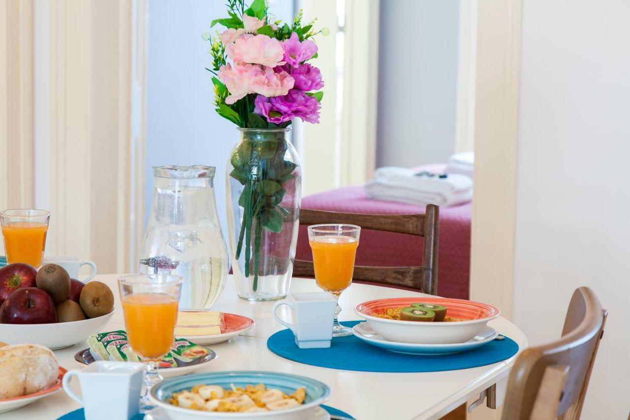Bairro Alto 3 Bedroom Patio Flat! Lisboa Kültér fotó